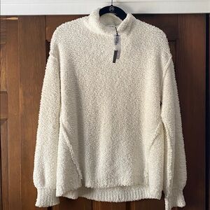 NWT Michael stars Janna funnel neck Cozy White Turtleneck Sweater in chalk small